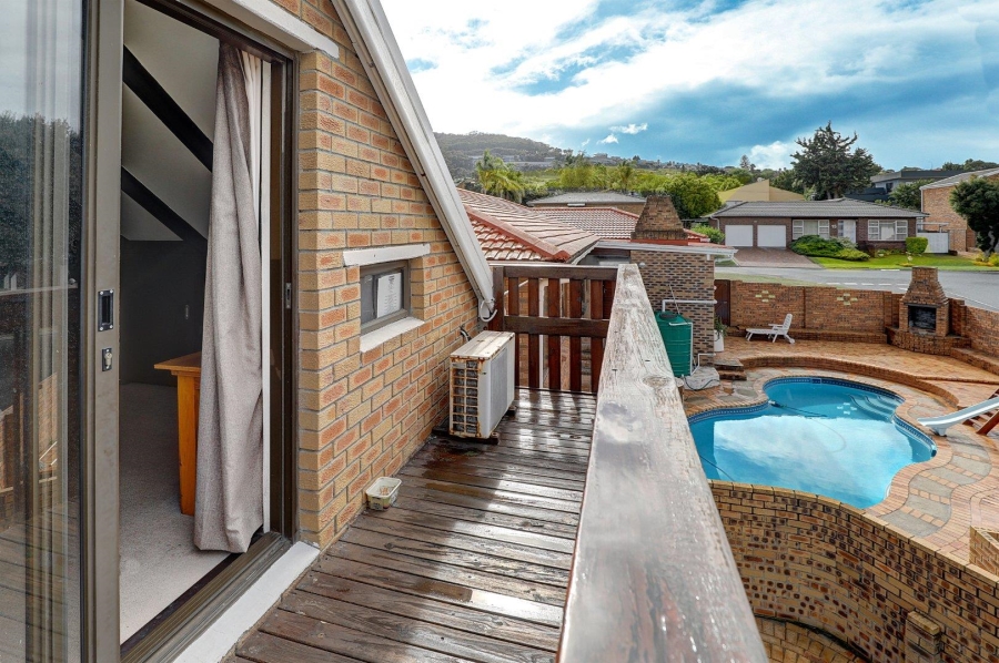 6 Bedroom Property for Sale in De Tijger Western Cape